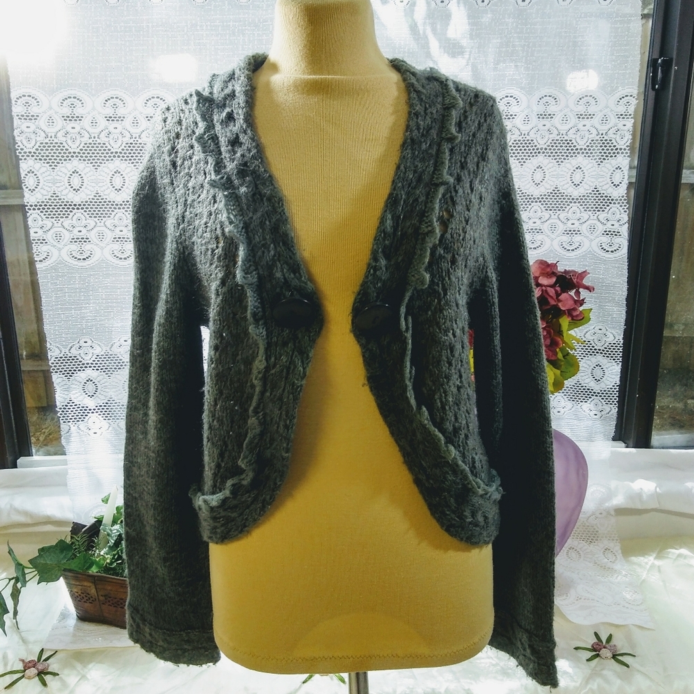Cato size L charcoal/bluish green sweater